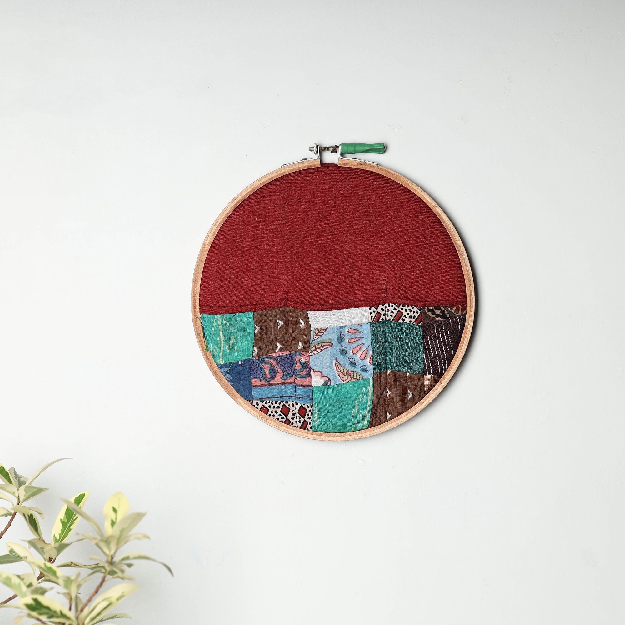  Embroidery Hoop Wall Decor (Small) 42  