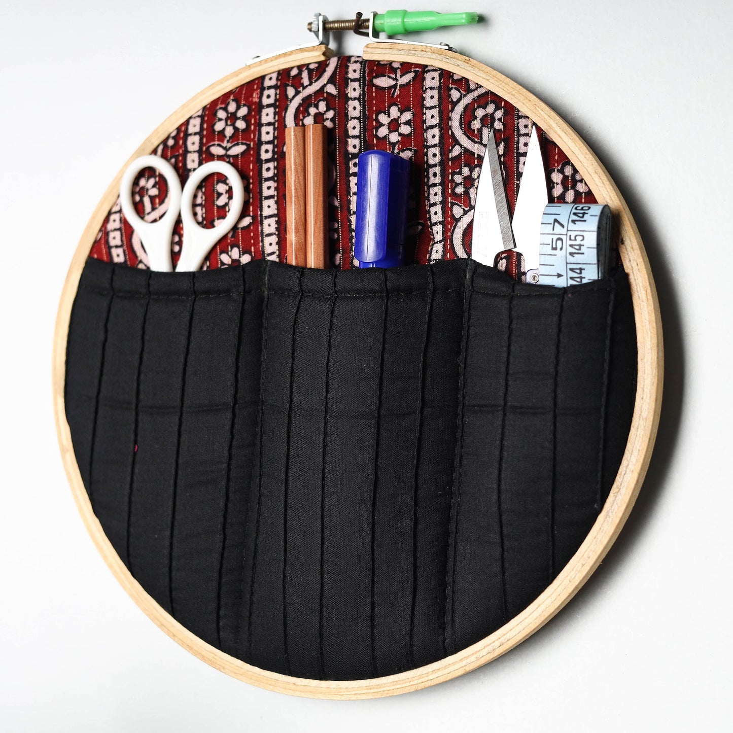  Embroidery Hoop Wall Decor (Small) 44 