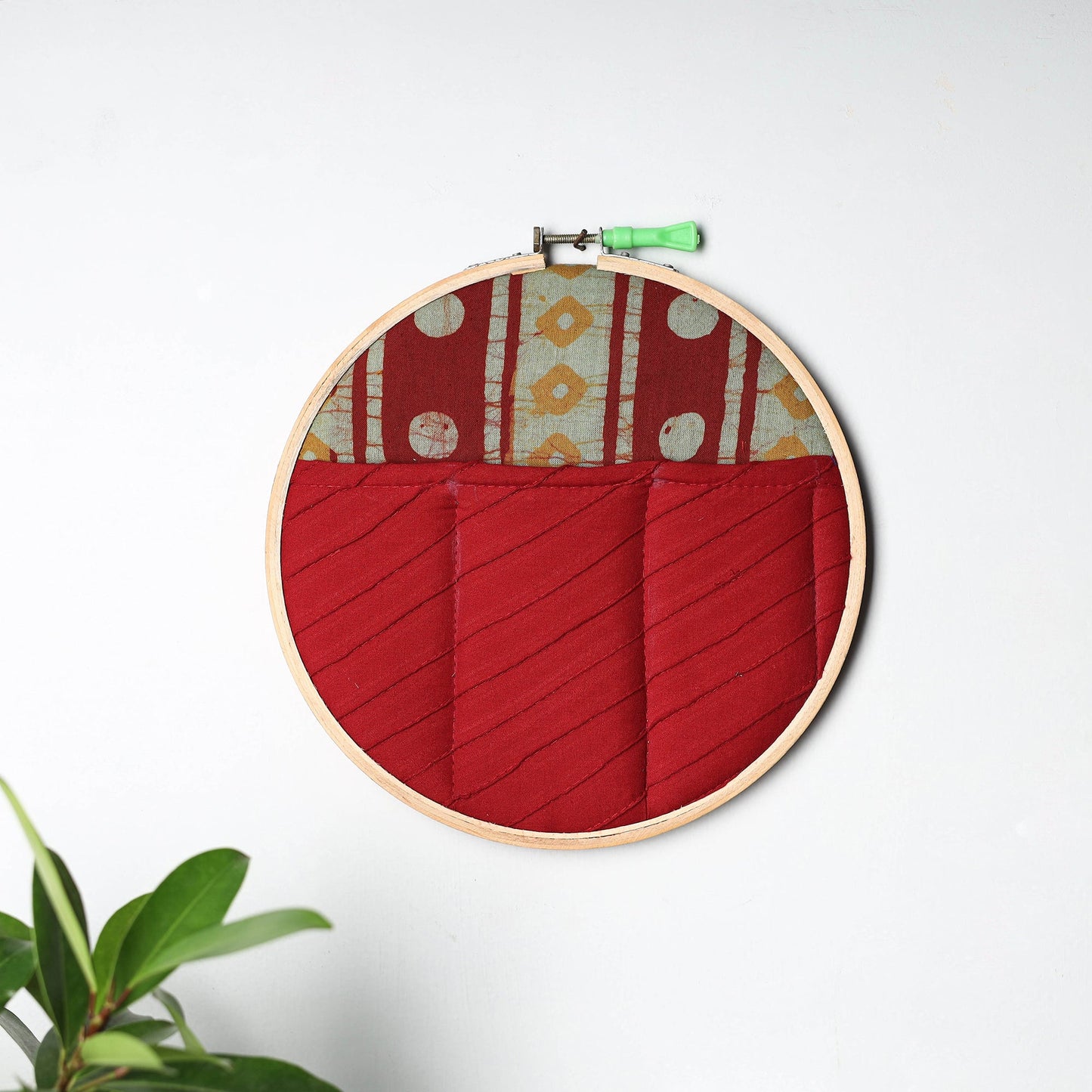  Embroidery Hoop Wall Decor (Small) 55 