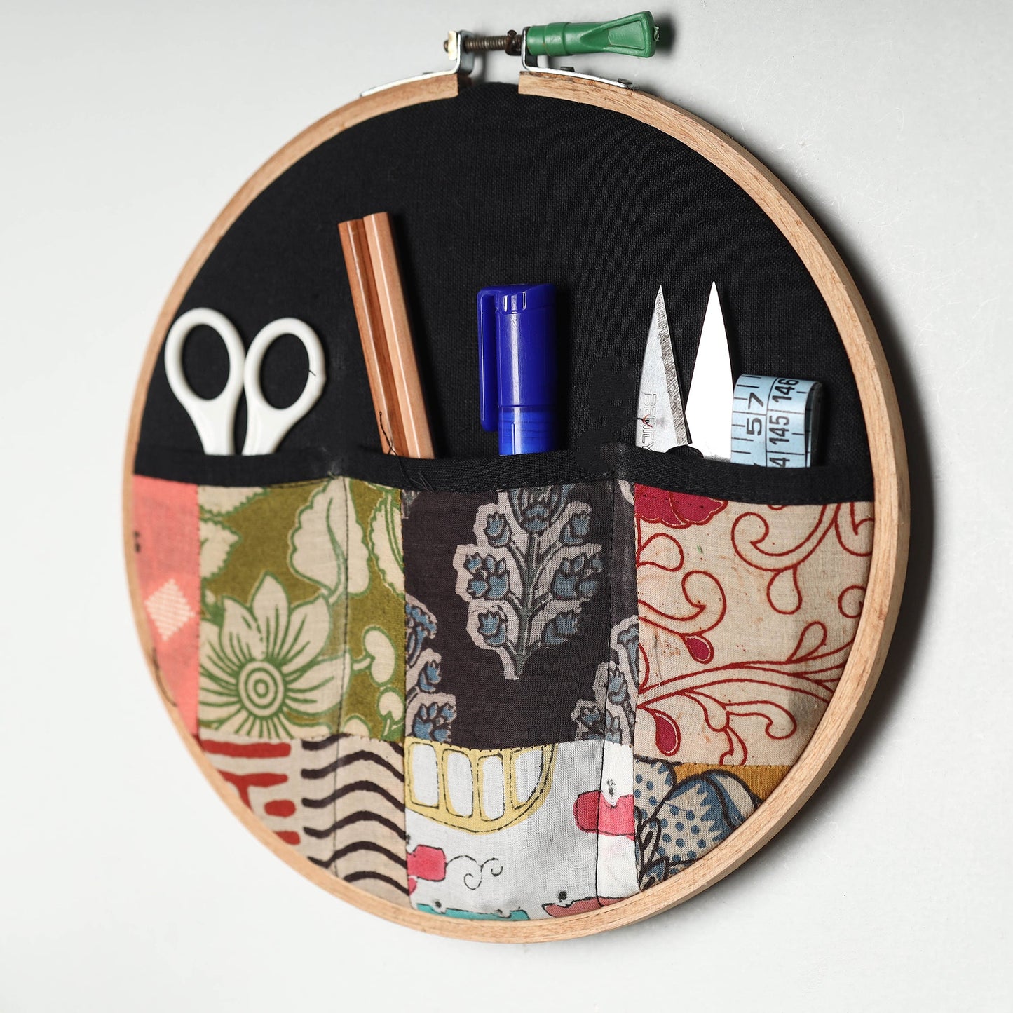  Embroidery Hoop Wall Decor (Small) 56  