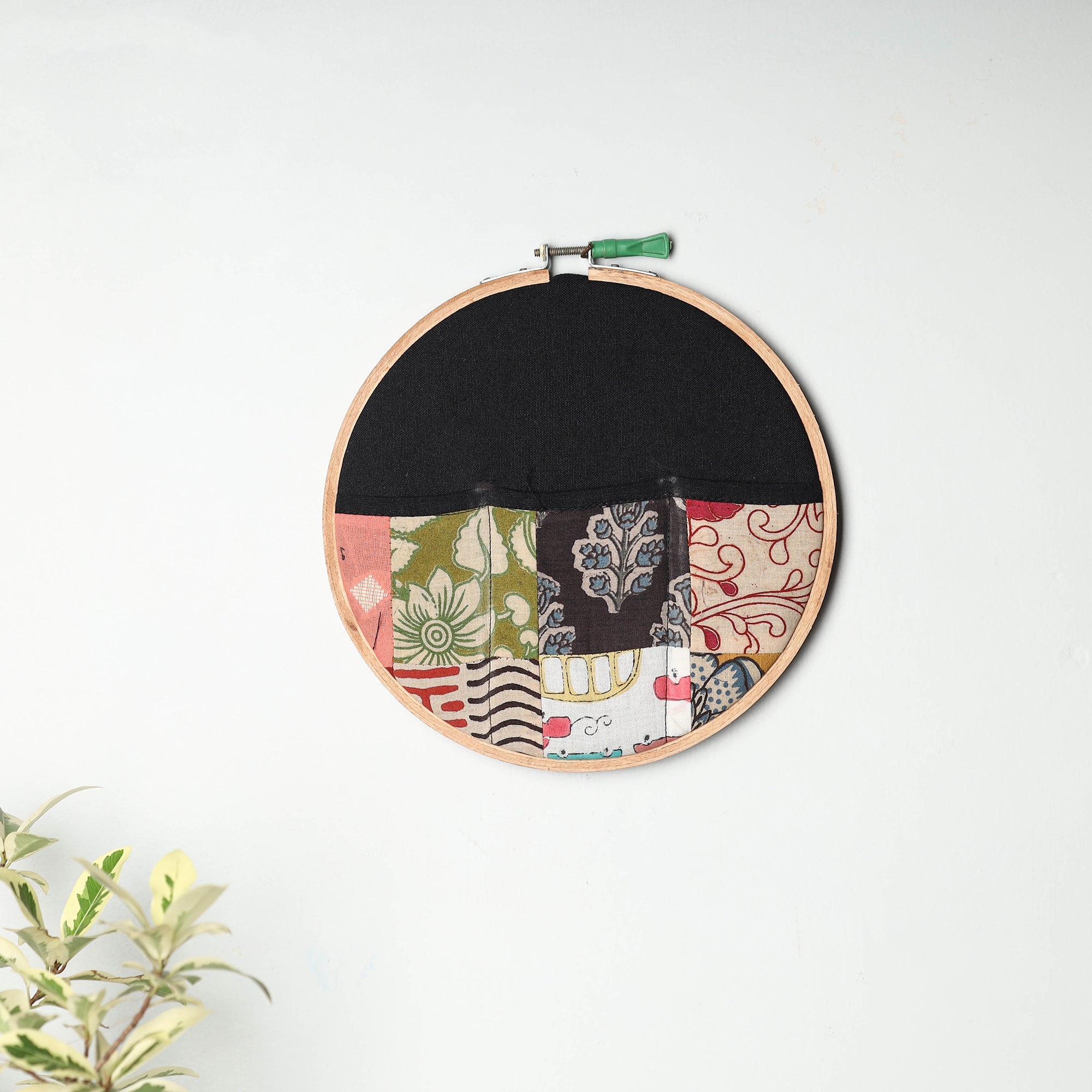  Embroidery Hoop Wall Decor (Small) 56  