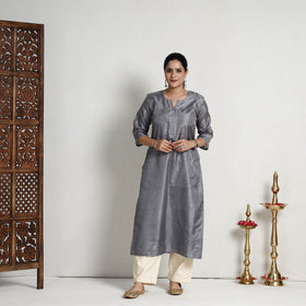 Buy Ethnic Plain Pure Silk Kurta Online at iTokri.com