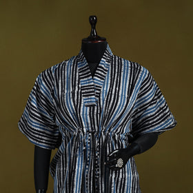 Hand batik cotton medium kaftan 62 - handcrafted