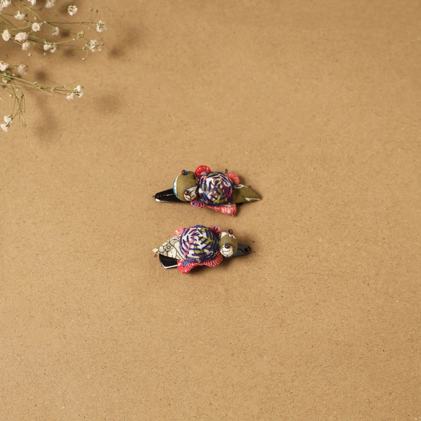 Fab artwork tik-tak hair clip for kids (set of 2) 34