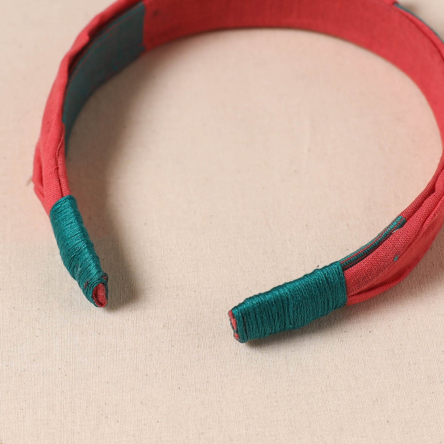 Fabart knotted hair band 01 - handcrafted