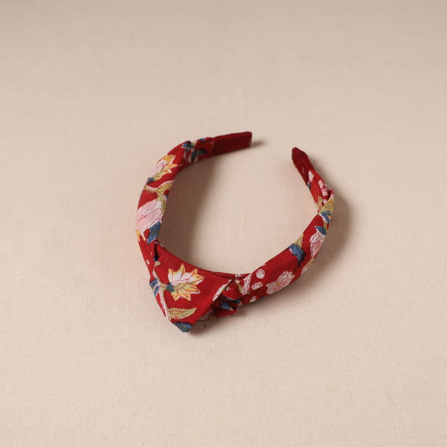 Fabart knotted hair band 11 - handcrafted