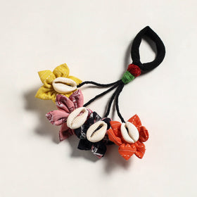 Fabart Phool Kali Shell Hair Rubber Band