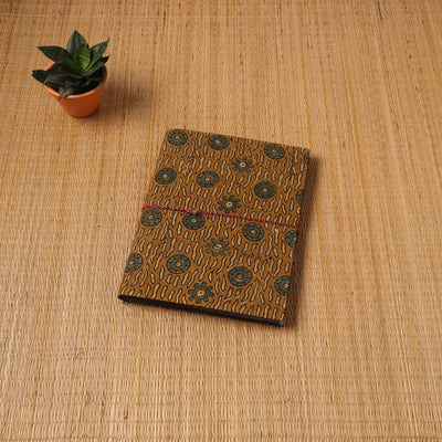 Fabric cover handmade paper photo album (12 x 10 in) 68