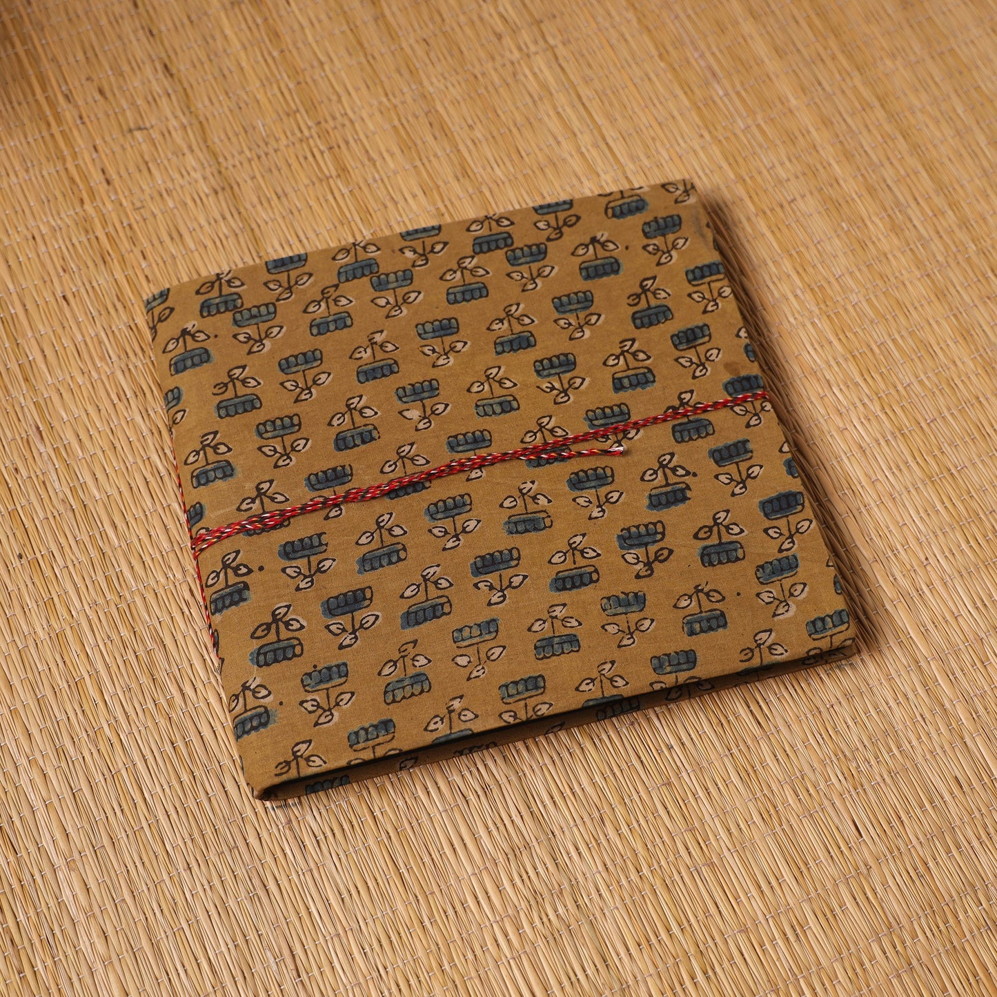 Fabric cover handmade paper photo album (9 x 10 in) 82