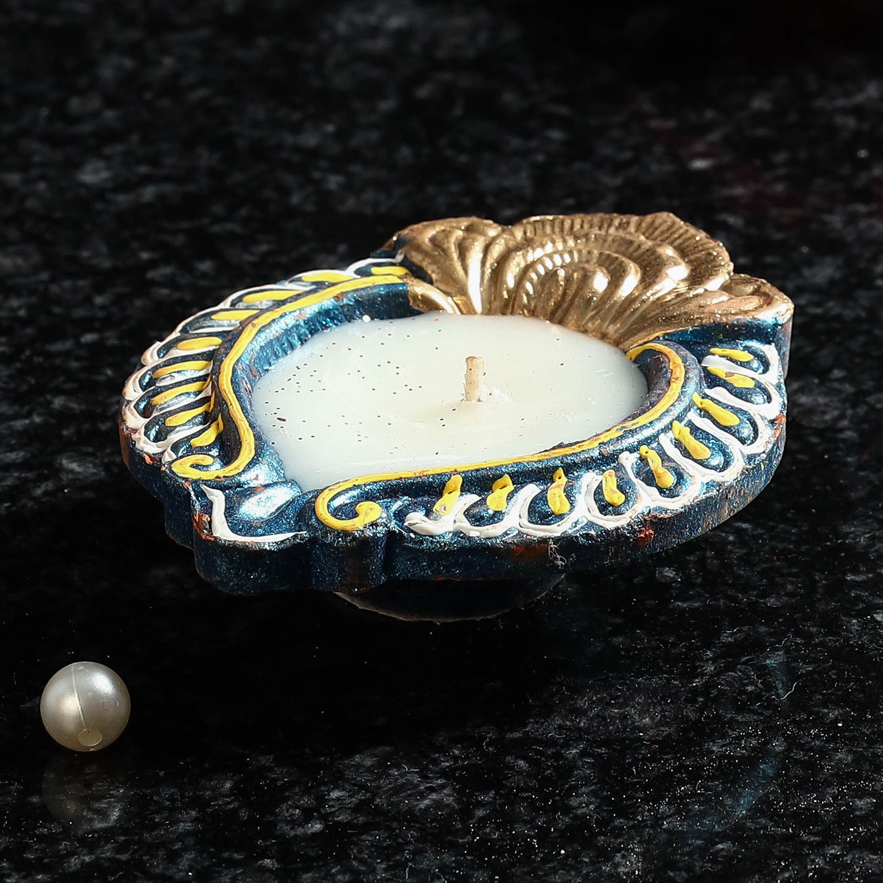  Festive Decor Handpainted Terracotta Wax Filled Diyas (Set of 4) Online at iTokri.com 