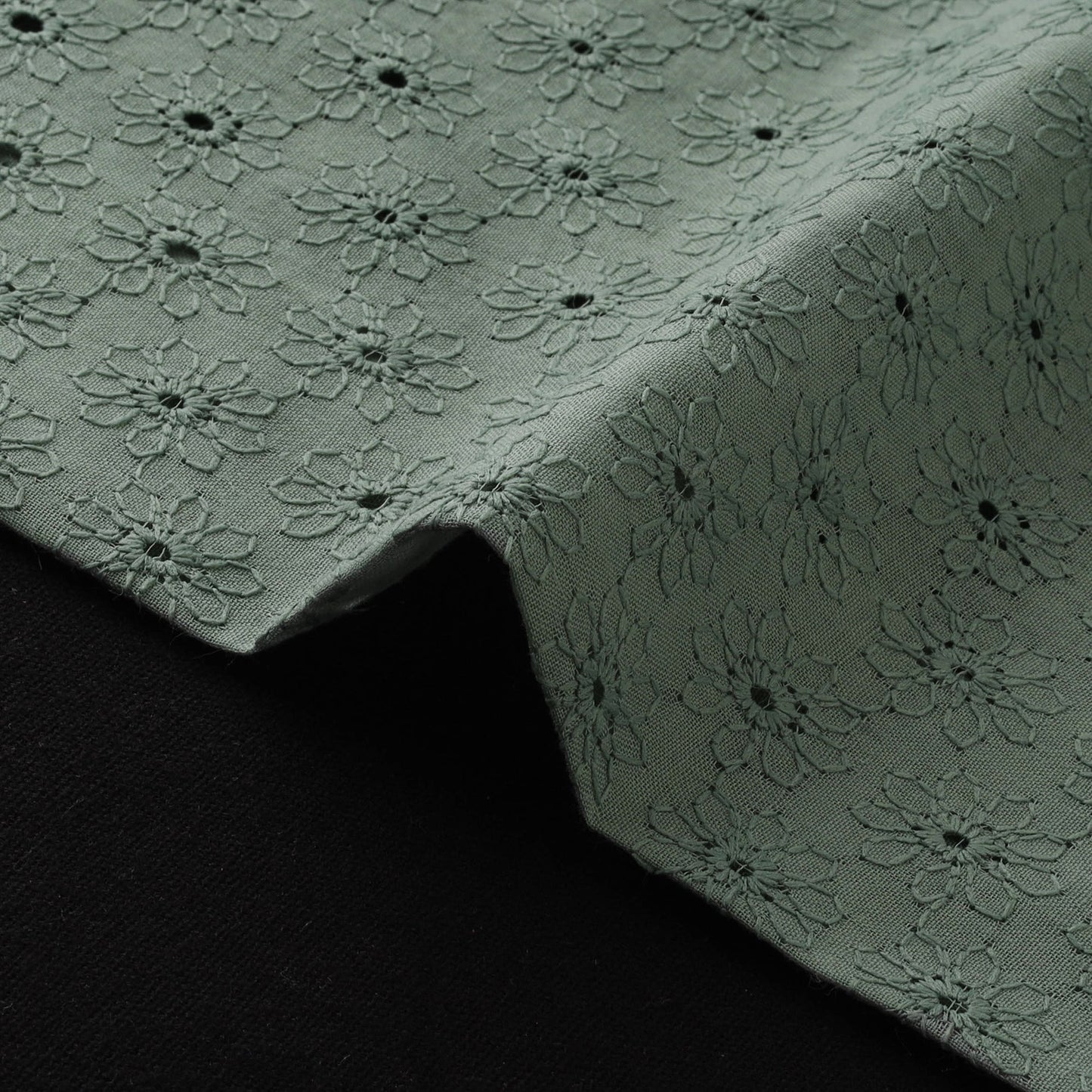 Floral embroidered cotton hakoba fabric 02 - handcrafted