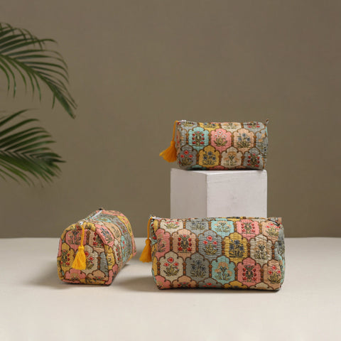 Floral hand block print quilted toiletry bags (set of 3) 19