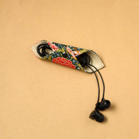 Floral handcrafted cable organiser 54