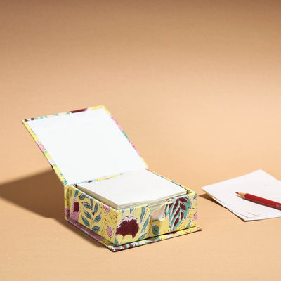  Floral Printed Handcrafted Card Holder with Slips 