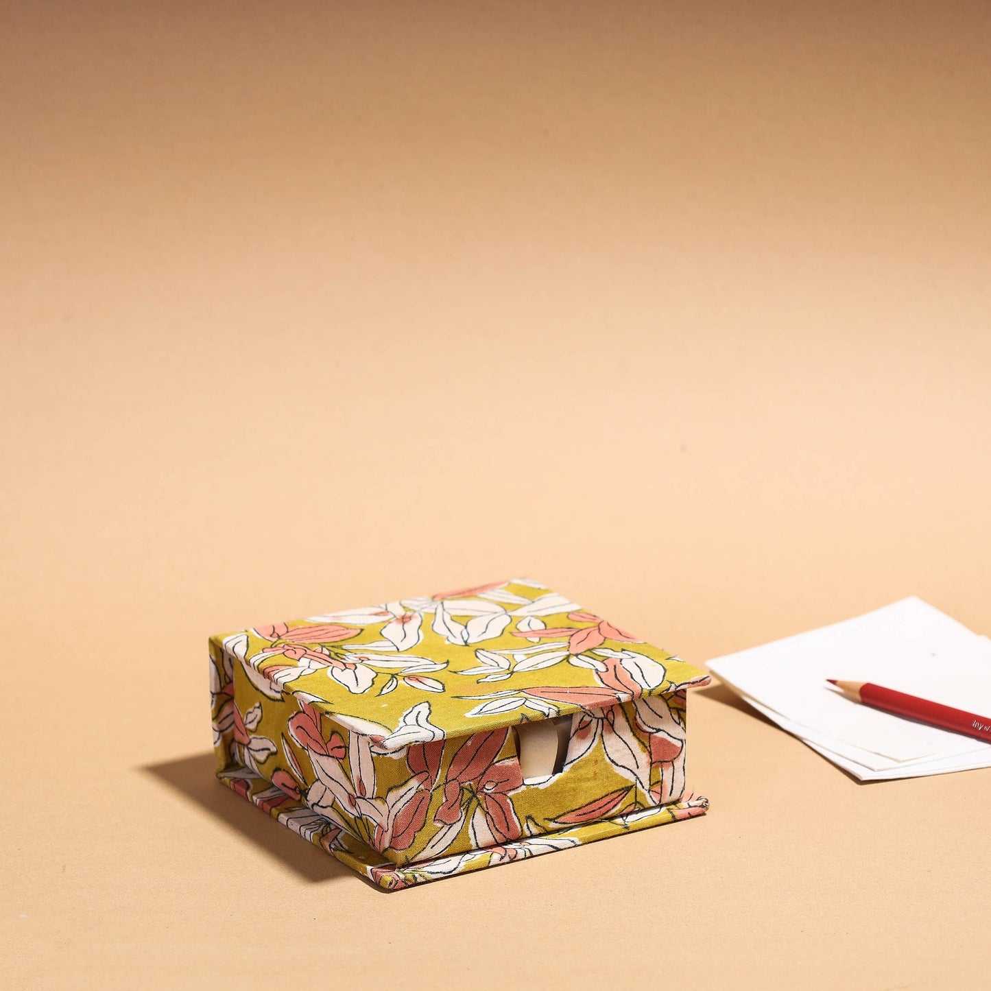  Floral Printed Handcrafted Card Holder with Slips 