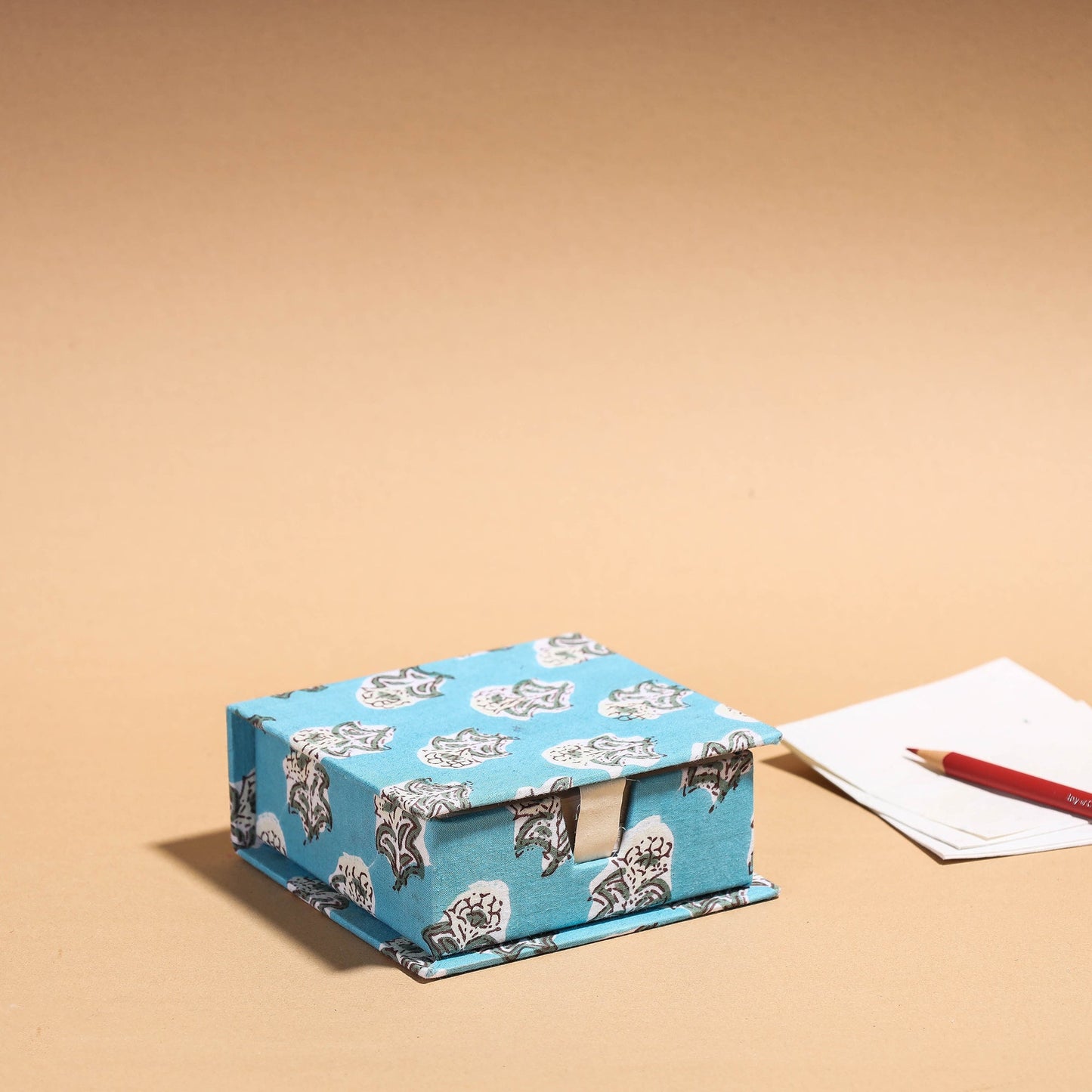  Floral Printed Handcrafted Card Holder with Slips 