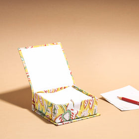  Floral Printed Handcrafted Card Holder with Slips 