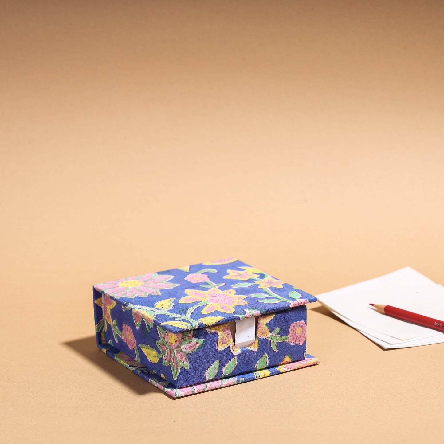  Floral Printed Handcrafted Card Holder with Slips 