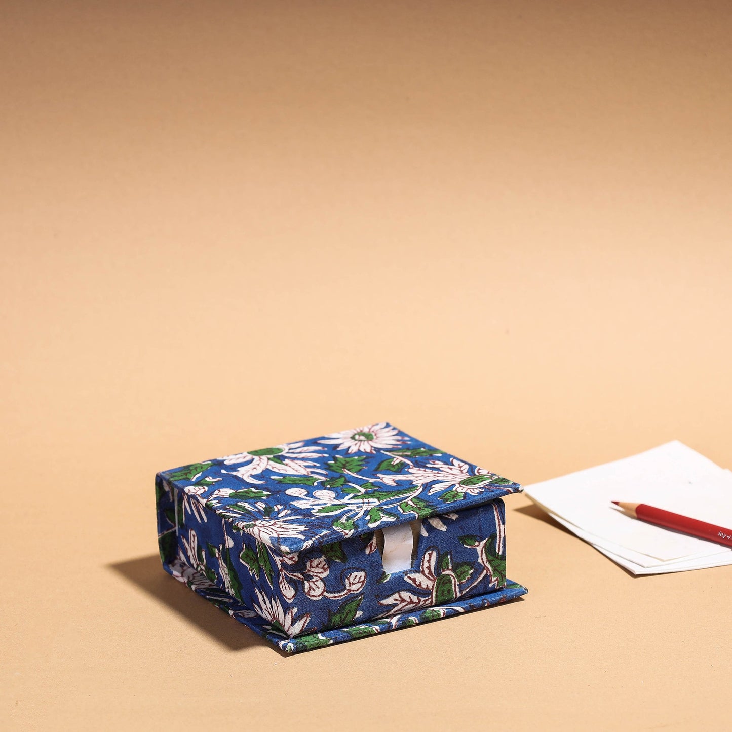  Floral Printed Handcrafted Card Holder with Slips 