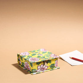  Floral Printed Handcrafted Card Holder with Slips 
