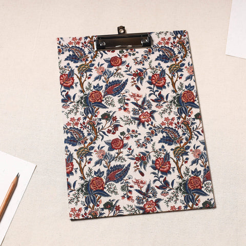  Floral Printed Handcrafted Clipboard 
