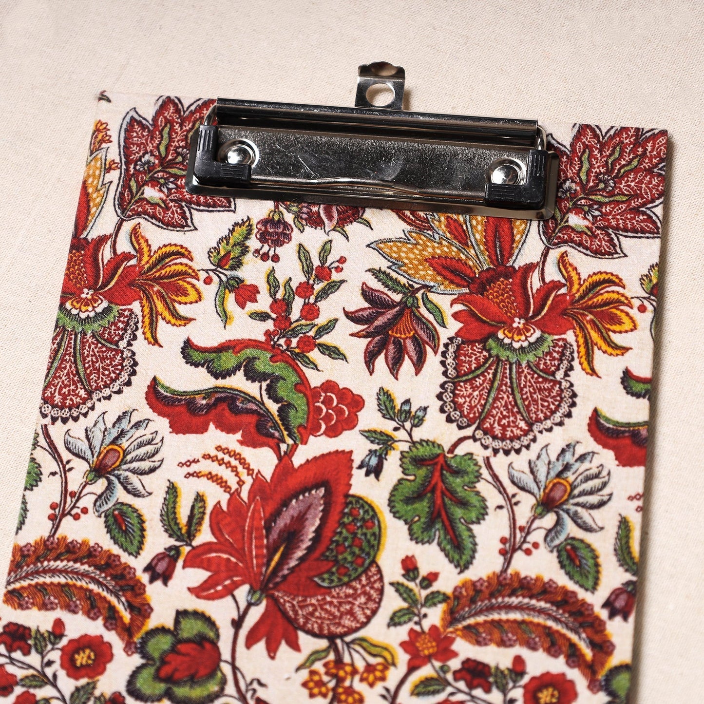  Floral Printed Handcrafted Clipboard 