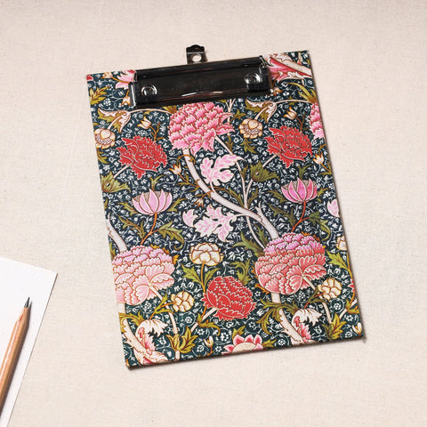  Floral Printed Handcrafted Clipboard 