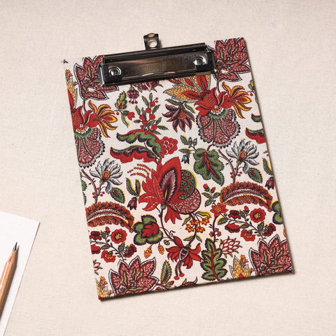  Floral Printed Handcrafted Clipboard 