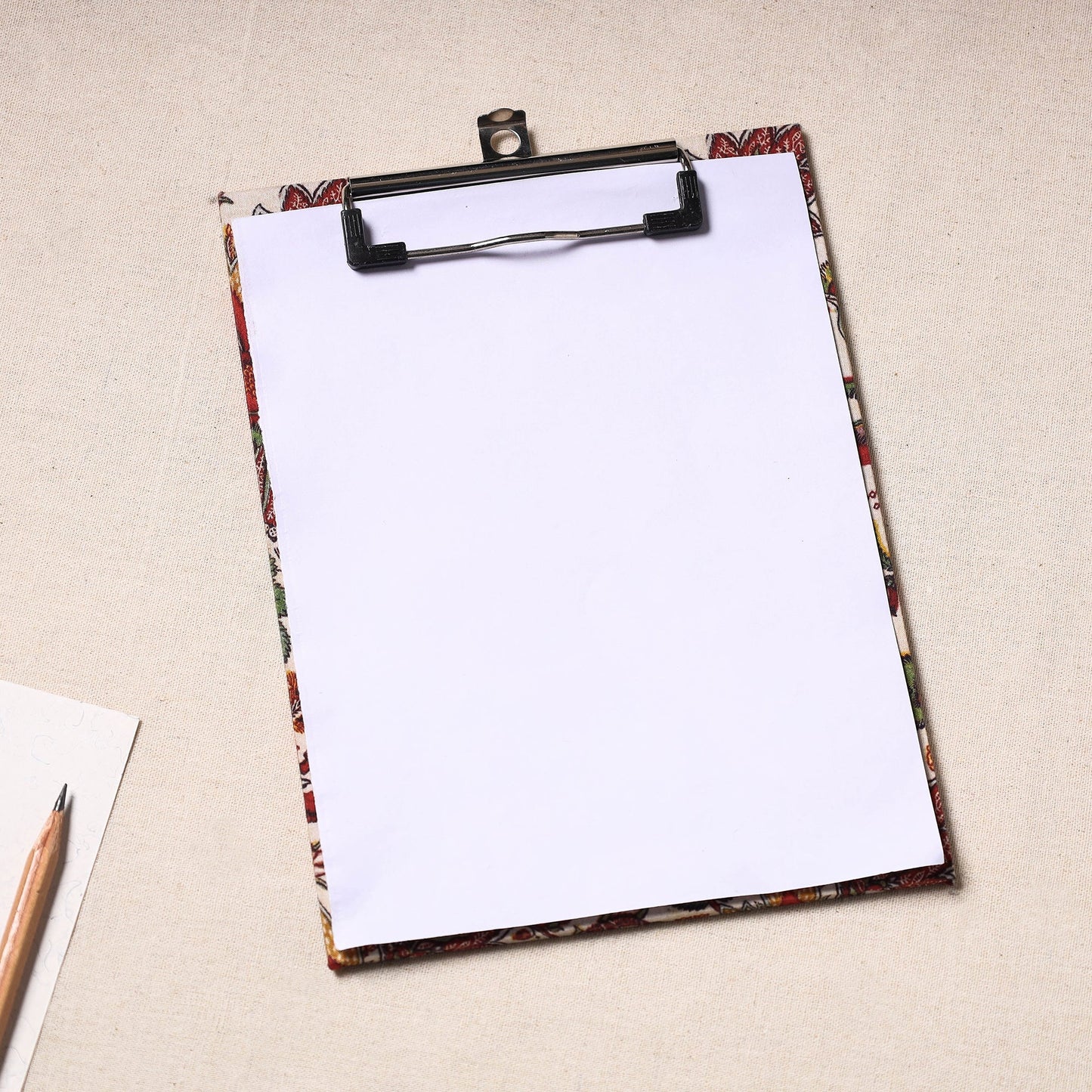  Floral Printed Handcrafted Clipboard 