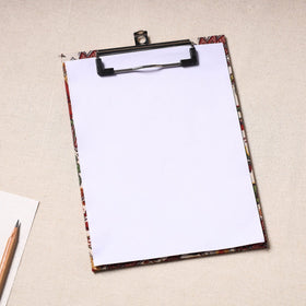  Floral Printed Handcrafted Clipboard 