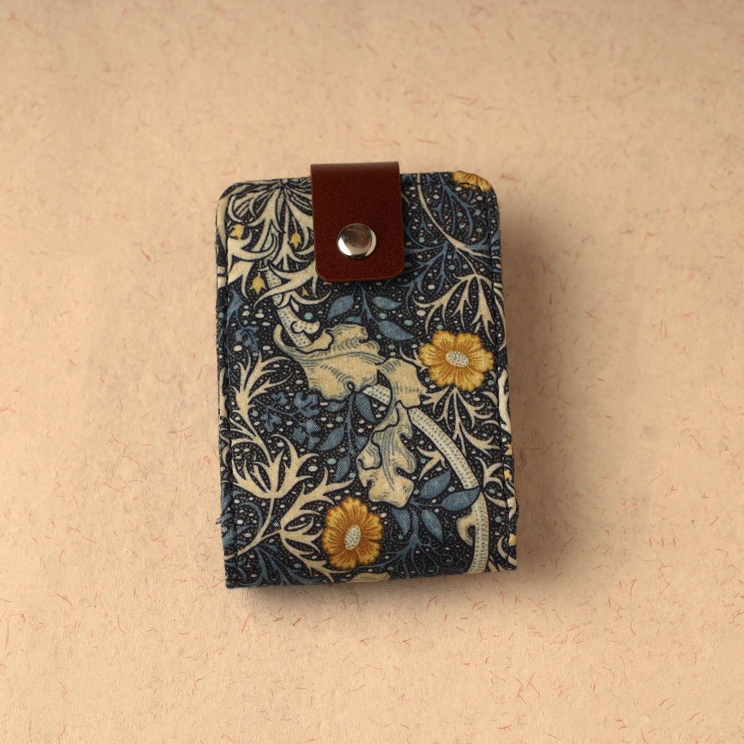  Floral Printed Handcrafted Lipstick Case With Mirror (4 x 3 in) 18 