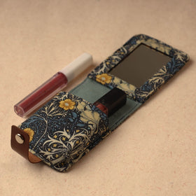  Floral Printed Handcrafted Lipstick Case With Mirror (4 x 3 in) 18 