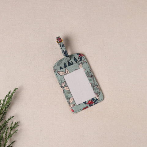 Buy Floral Printed Handcrafted Luggage Tag 