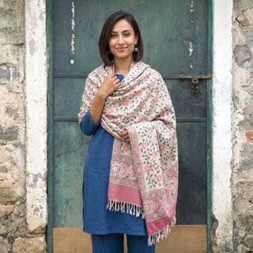 Off White Floral Sanganeri Print Pure Merino Wool Handwoven Shawl, worn by a model, AI visual of the shawl, iTokri