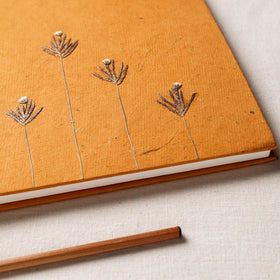 Buy Flower Art Work Special Visitor Notebook (4.3 x 5.5 in) Online at iTokri.com