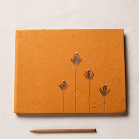 Buy Flower Art Work Special Visitor Notebook (4.3 x 5.5 in) Online at iTokri.com