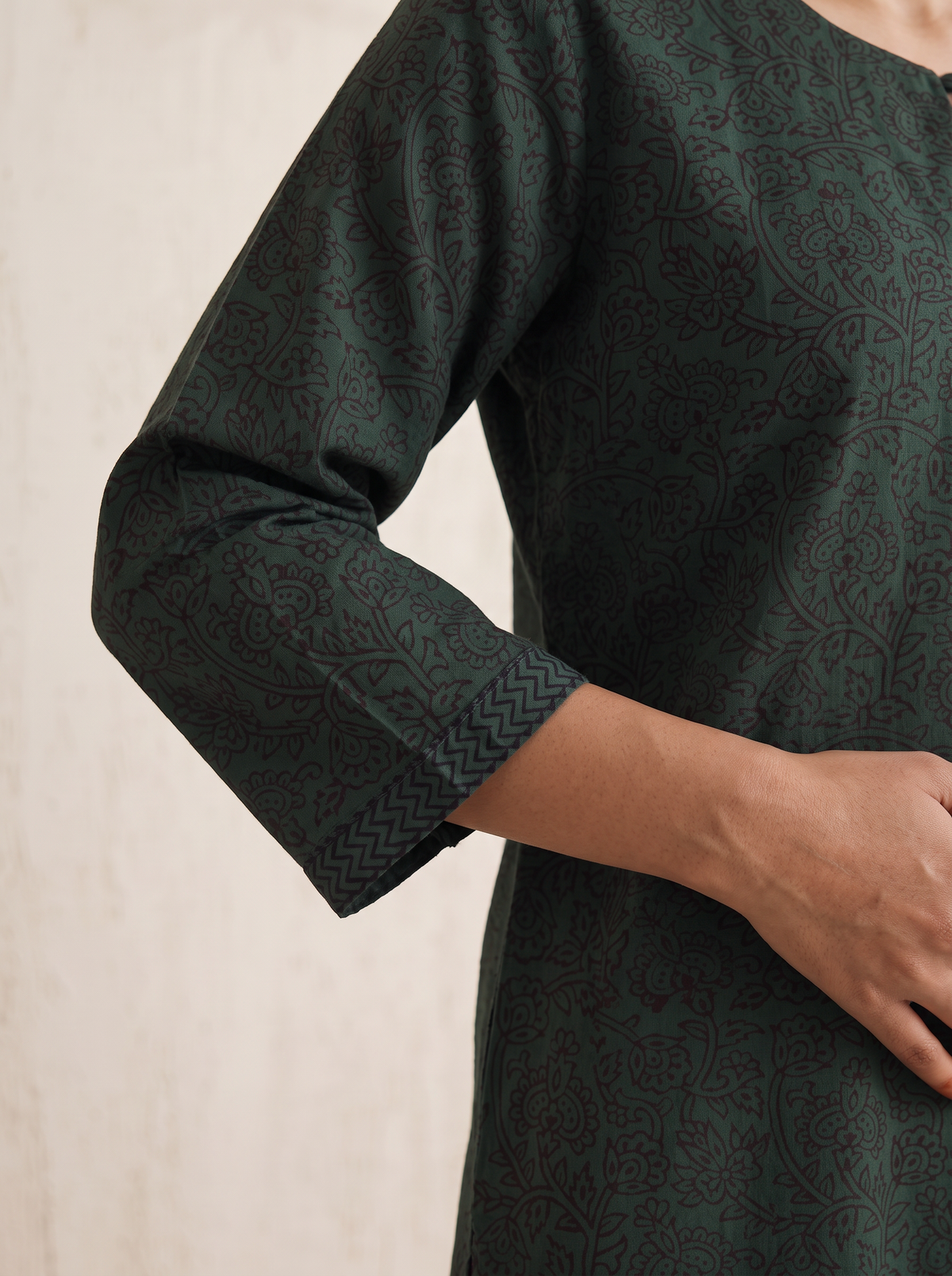 Bagh Hand Block Print Natural Dyed Cotton Straight Long Kurta for women 02