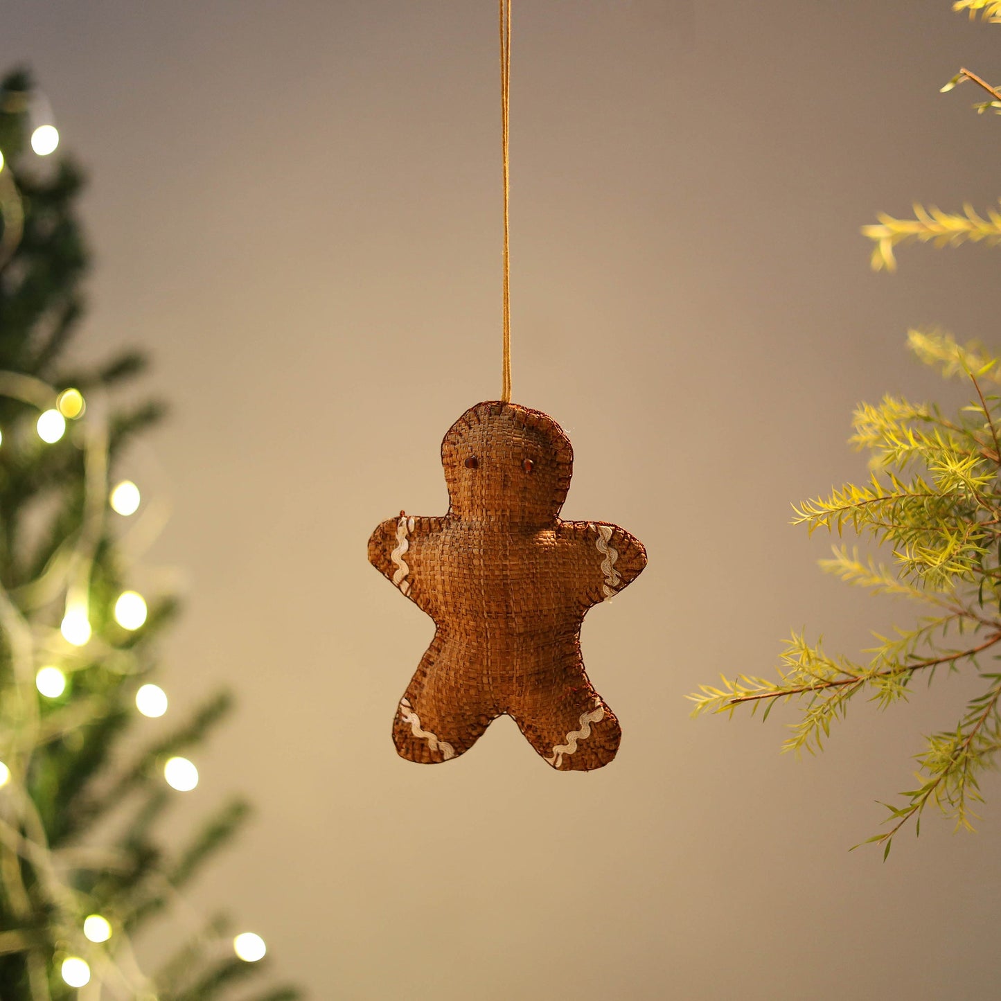 Gingerbread Man - Handcrafted Raffia Christmas Ornament