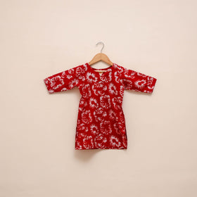 Girls hand batik pure cotton kurta set (2-6 years) 11