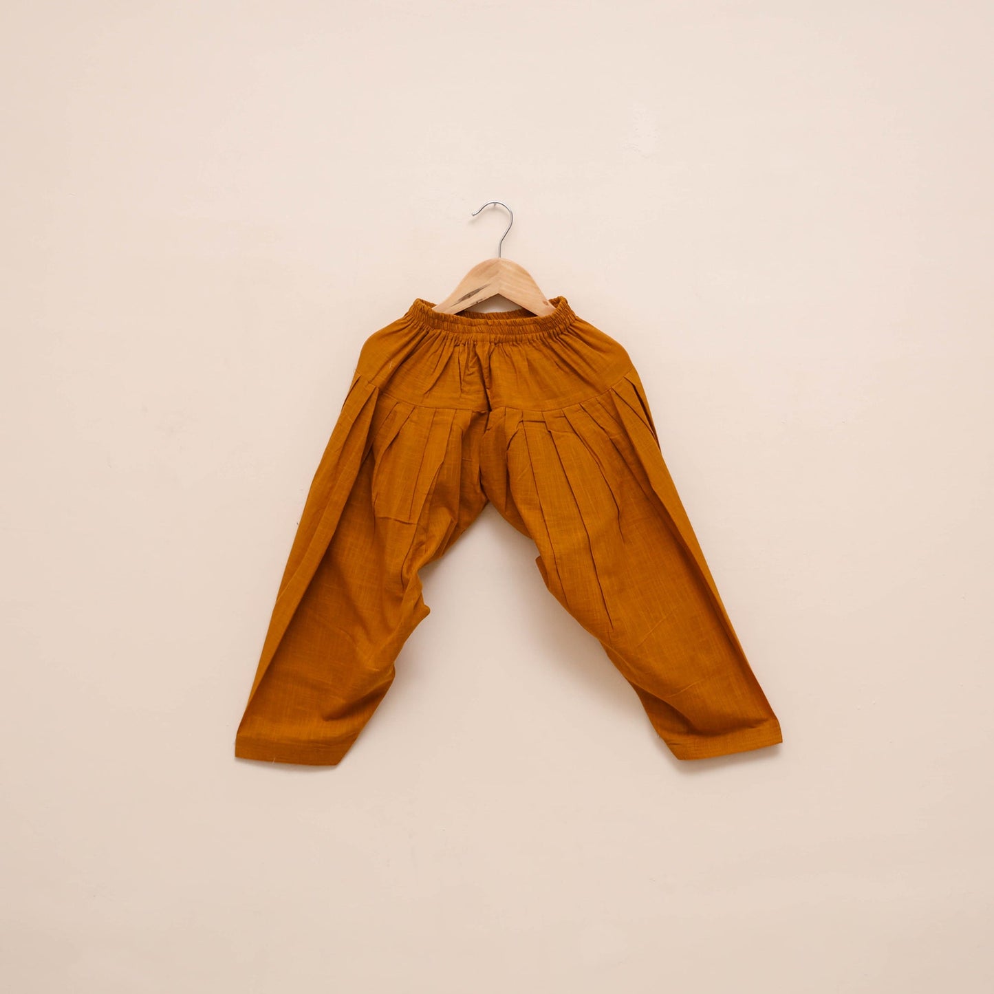 Girls hand batik pure cotton kurta set (3-6 years) 10