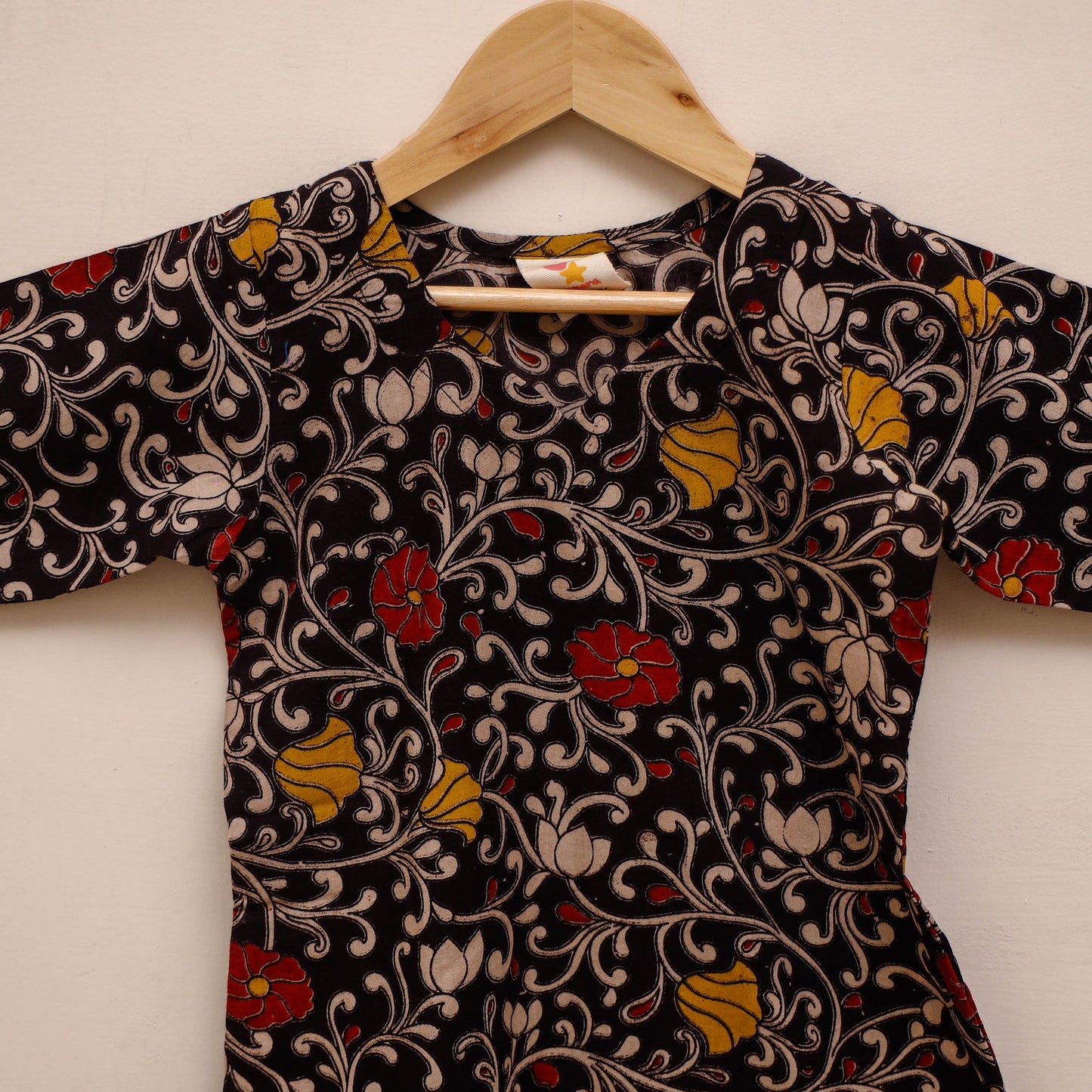 Girls kalamkari pure cotton kurta set (2-4 years) 17