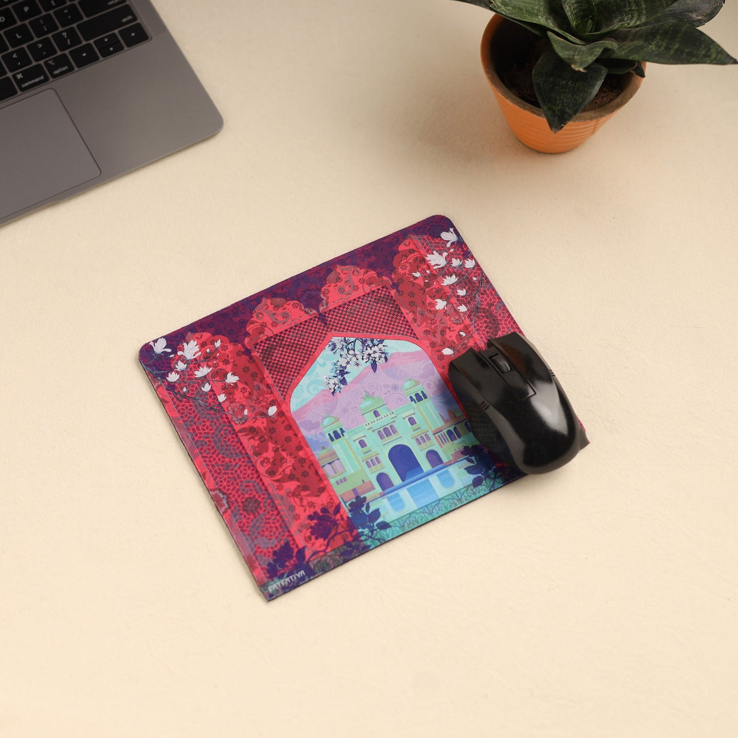 Glorious Royal Palace Pink Mouse Pad