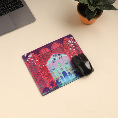 Glorious Royal Palace Pink Mouse Pad