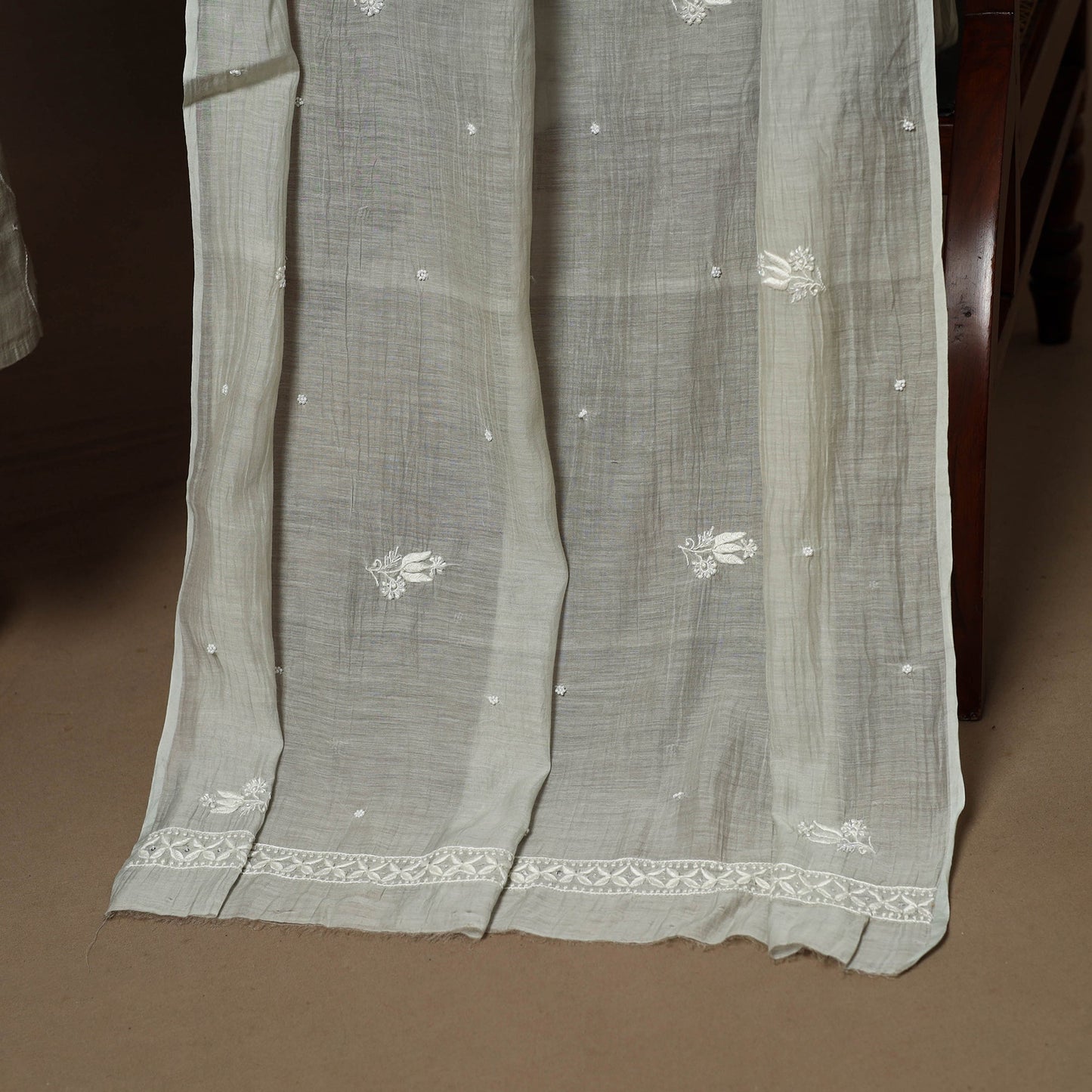 Green - 2pc mul chanderi semi stitched hand beads work