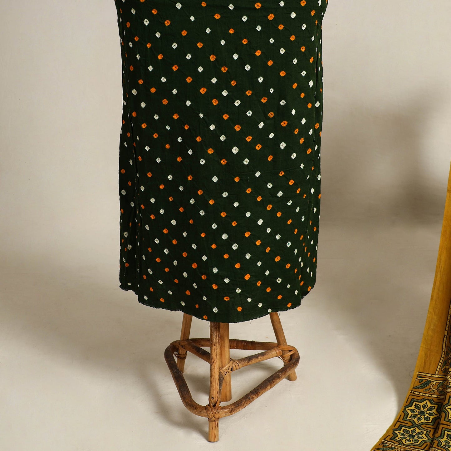 Buy 2pc Tie-Dye Cotton Bandhani Kurta with Ajrakh Dupatta