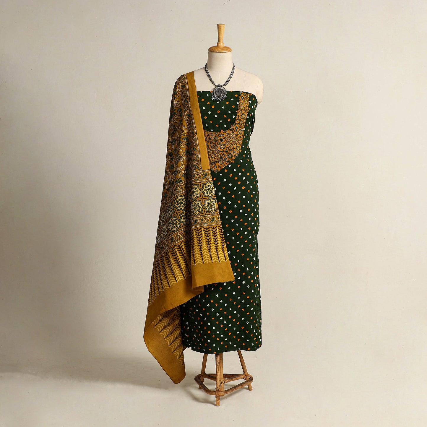 Buy 2pc Tie-Dye Cotton Bandhani Kurta with Ajrakh Dupatta