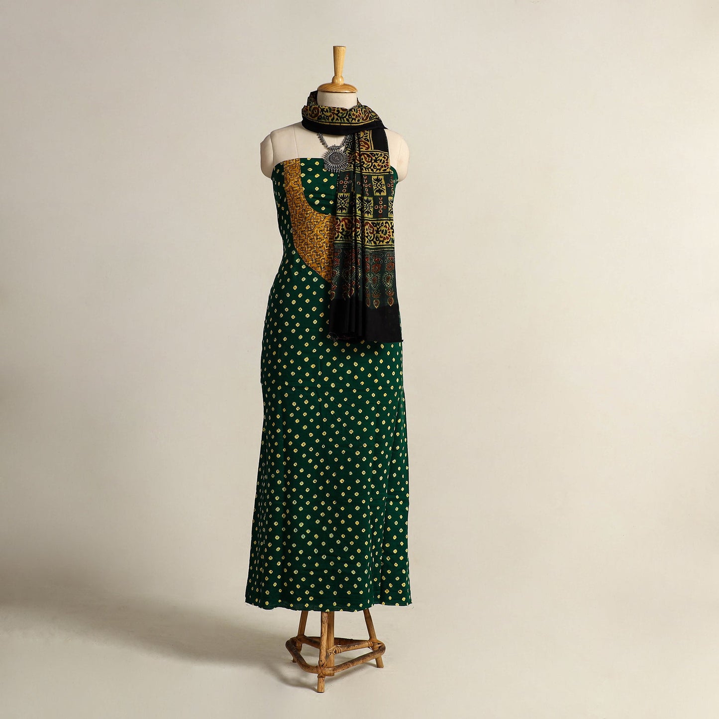  Green 2pc Tie-Dye Cotton Bandhani Kurta with Ajrakh Dupatta