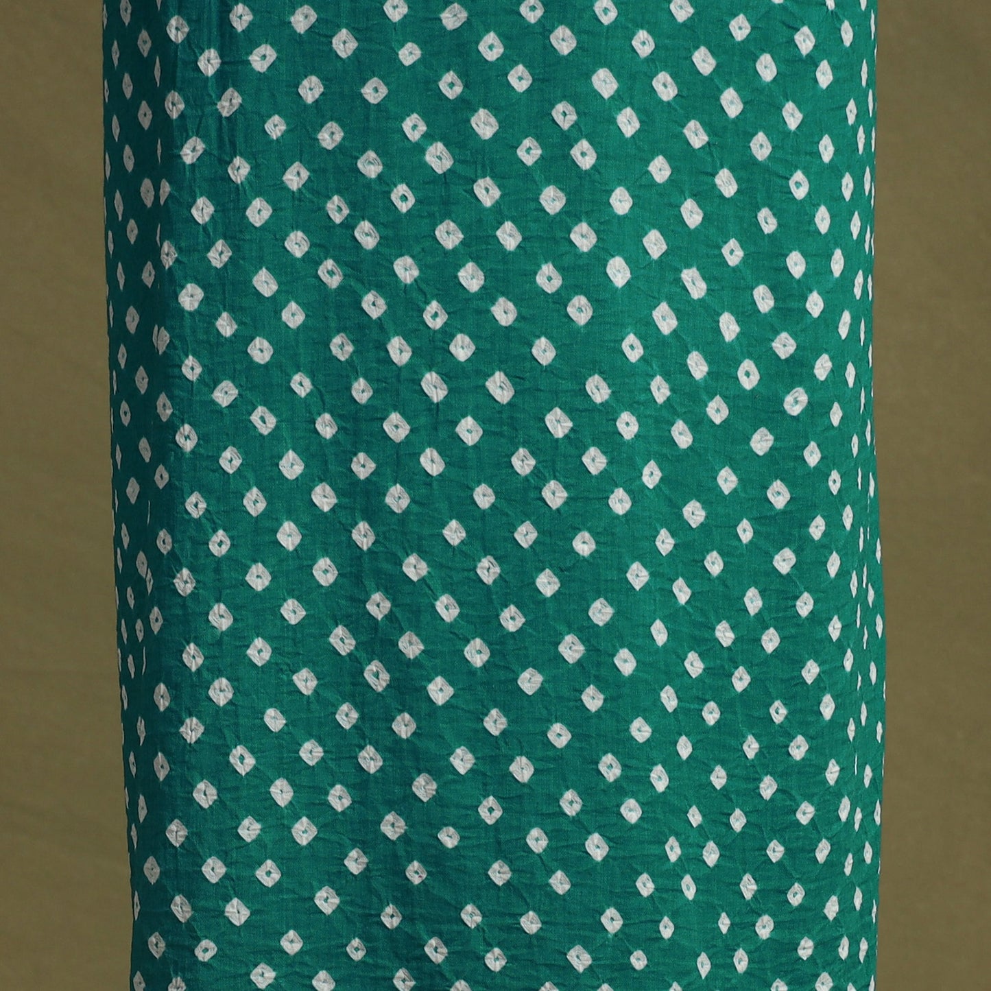 2pc unstitched bandhani dress material with jewellery set