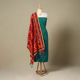 Green 2pc Unstitched Bandhani Dress Material with Jewellery Set