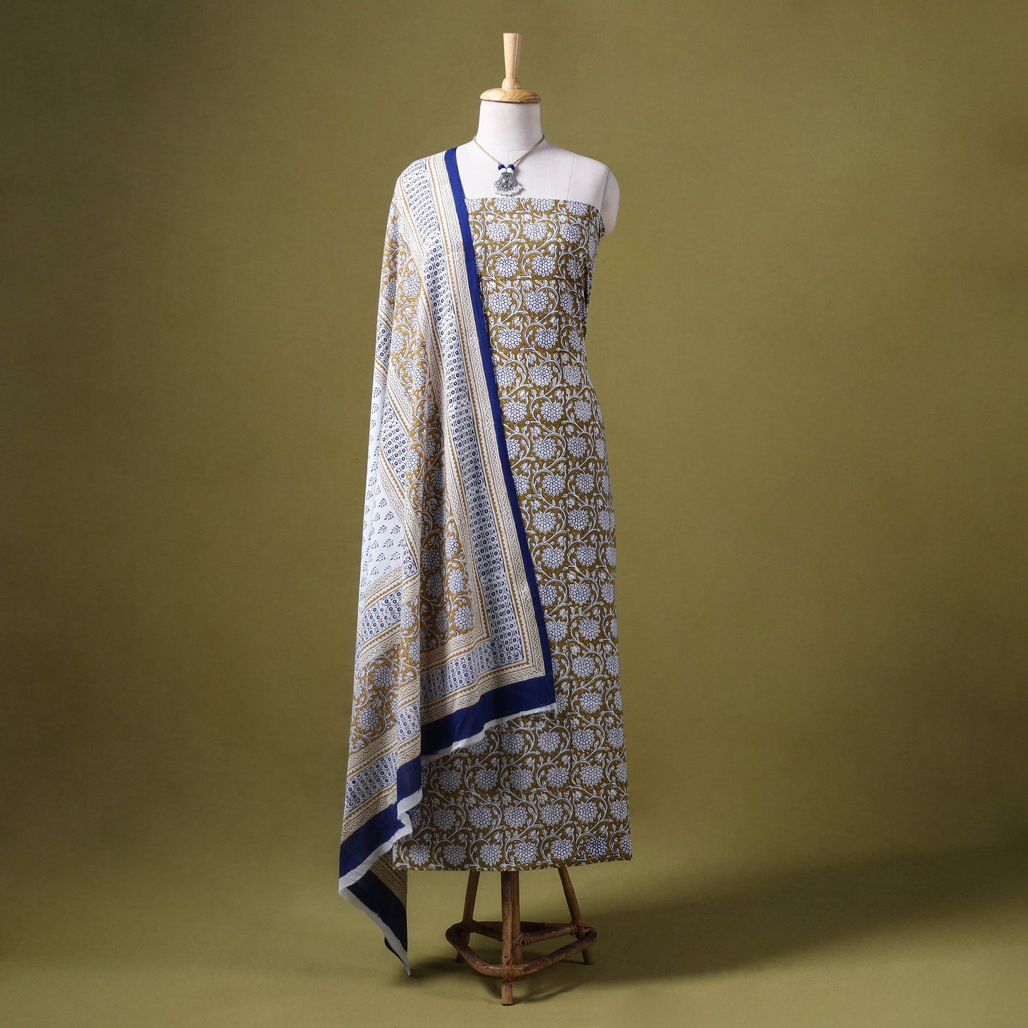 Green 3pc Cotton Bagh Print Dress Material with Jewellery Set